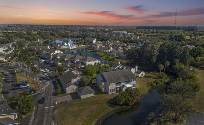 Building Photo - 1810 Waterford Dr