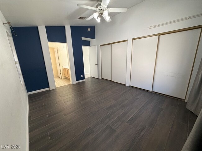 Building Photo - 2335 Bowstring Dr