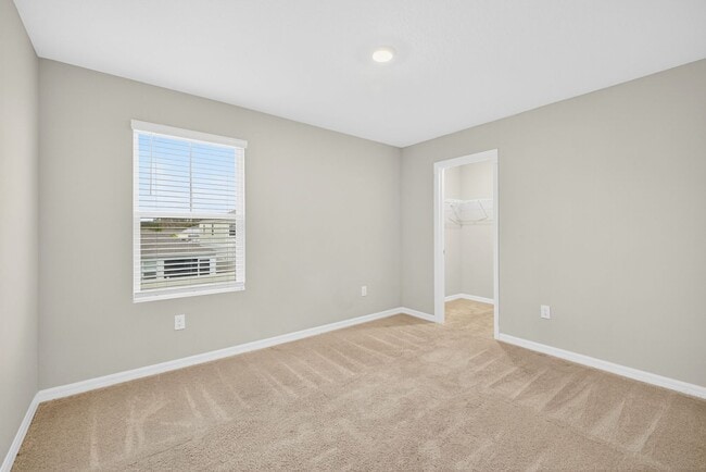 Building Photo - Brand New 4 Bed Now Available!