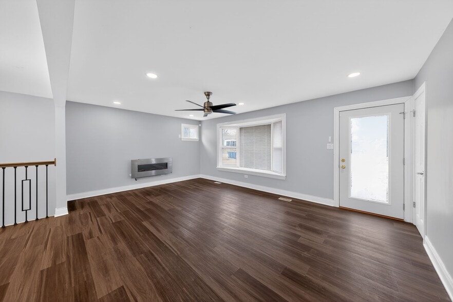 Building Photo - 4107 Applewood Ln