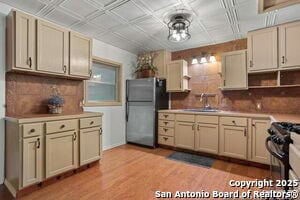 Building Photo - 18218 Scenic Loop Rd