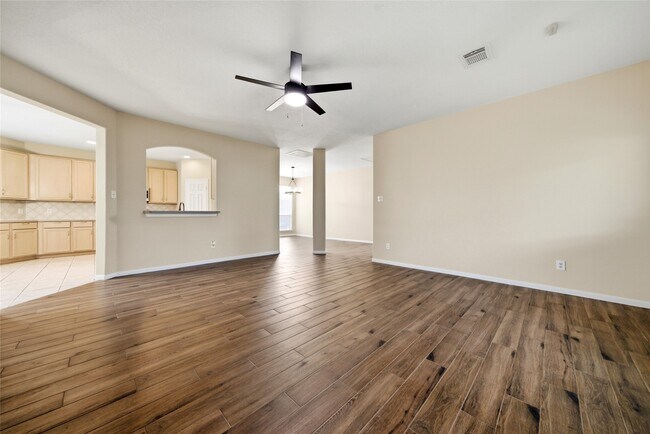 Building Photo - 3711 Slocom Dr