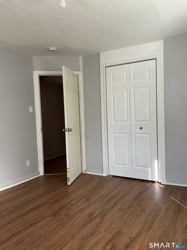 Building Photo - 8 Rodgers Pl