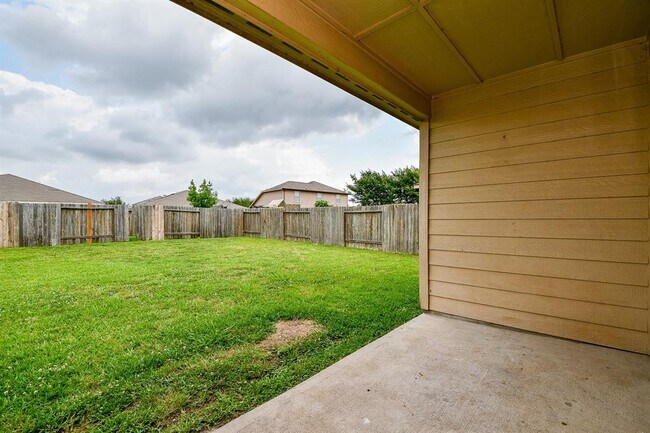 Building Photo - 6615 Poplar Rose Ct.