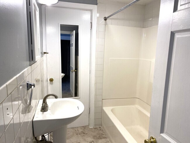 Building Photo - 53 Jay St