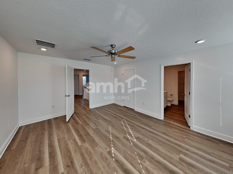 Building Photo - 5313 Boulder Crk Cv