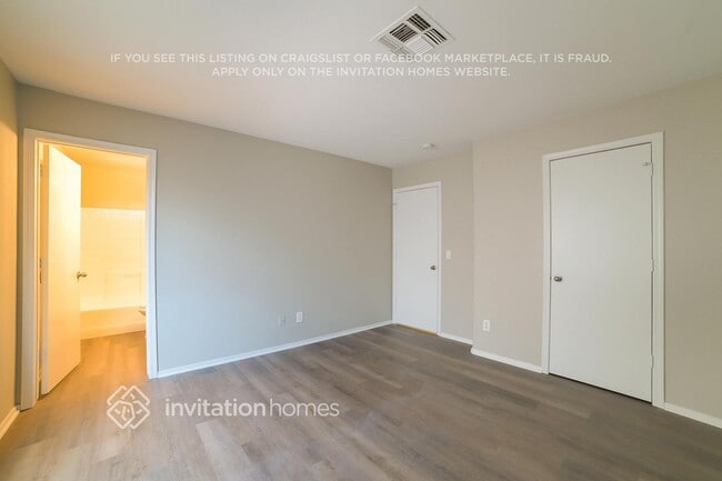 Building Photo - 3310 N 84th Dr