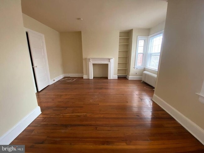 Building Photo - 1713 Kilbourne Pl NW