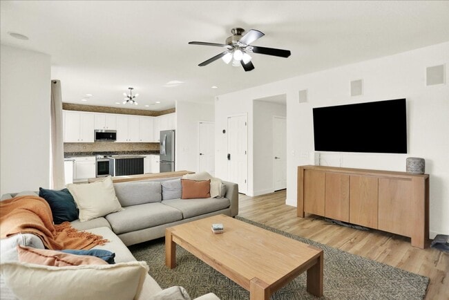 Building Photo - Stunning 3 Bedroom Home in Parker, Mountai...