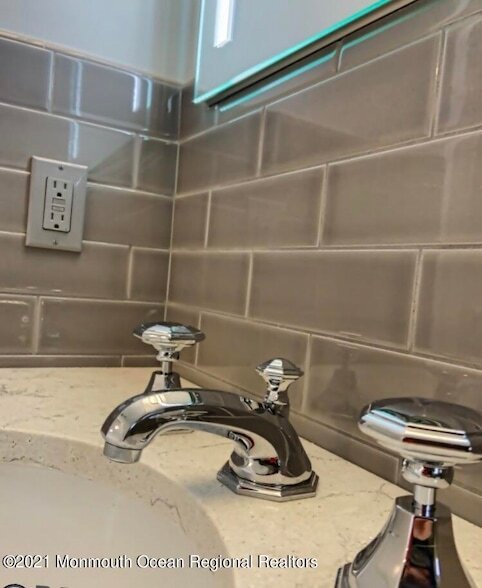 Building Photo - 57-61 Brighton Avenue Unit 303