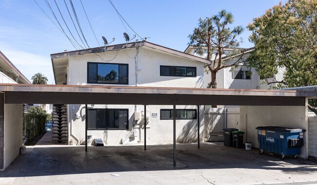 Building Photo - 34101 El Encanto Ave