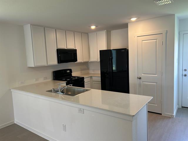 Building Photo - 3112 Tokara St