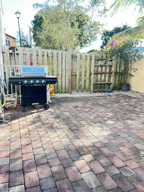 Building Photo - 2703 NW 55th Ave