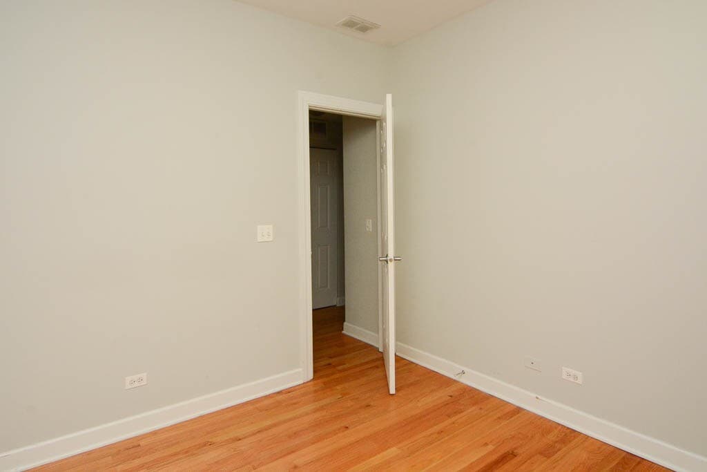 Building Photo - 3251 N Clifton Ave