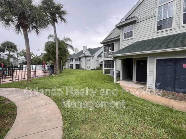 Building Photo - 6088 Westgate Dr