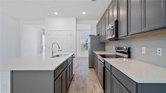 Building Photo - 7387 Mezzano Ln
