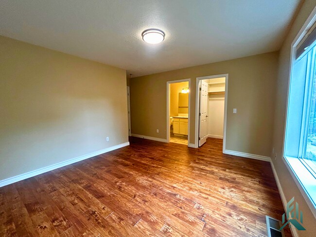 Building Photo - Beautiful 3 Bed, 2 Bath Home with Solar Panels, Landscaping Included & 2-Car Garage