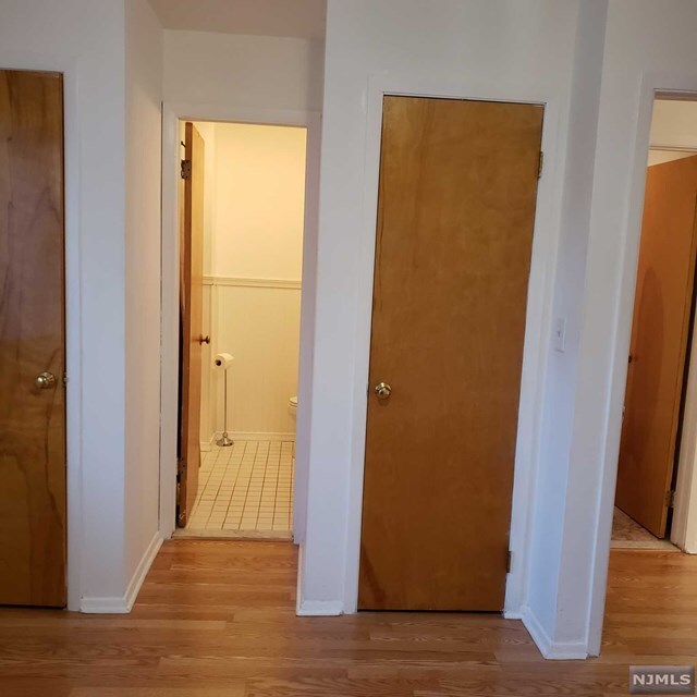 Building Photo - 635 Schuyler Ave