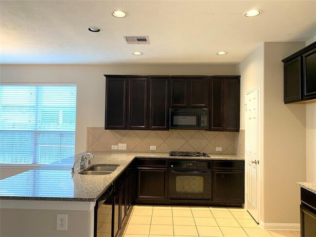 Building Photo - 16954 Creek Mountain Dr