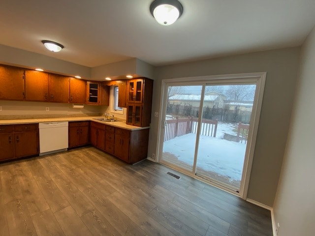 Building Photo - 230 Healy Ave