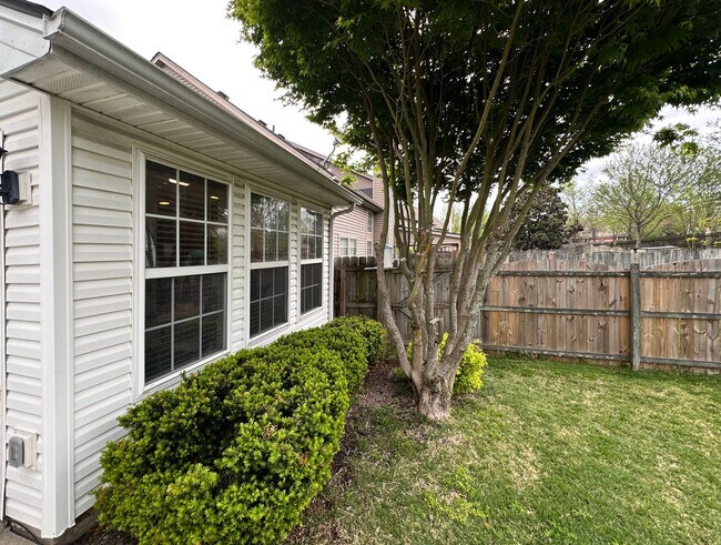 Building Photo - COMING SOON! Beautiful Single Family House with 3 BR and 2 Baths! All Electric, Garage