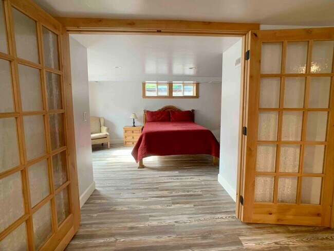 Building Photo - 4 Bedroom Unfurnished Home in Columbia Falls