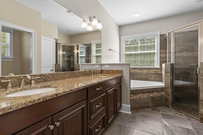 Building Photo - 2796 Palafox Ln