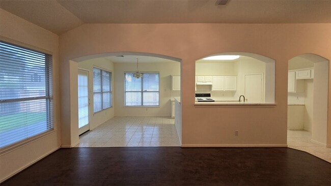 Building Photo - 12723 Orchard Summit Dr