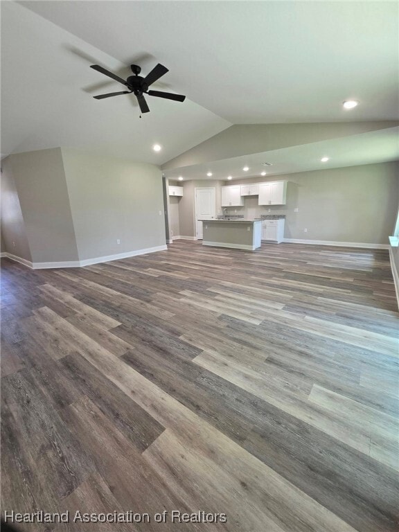 Building Photo - 6100 Aquavista Dr