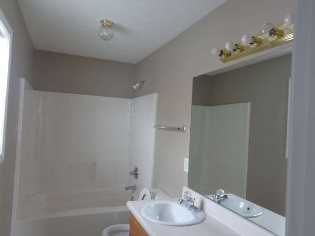 Primary Photo - 3388 Pennridge Rd