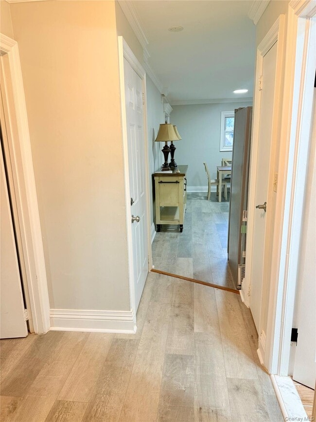 Building Photo - 66 Seaman Neck Rd