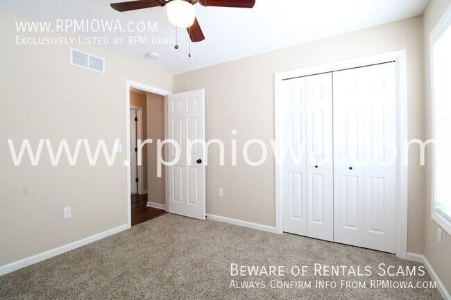 Building Photo - FINISHED BASEMENT!!! 4 Bedroom, 3 Bath Hom...
