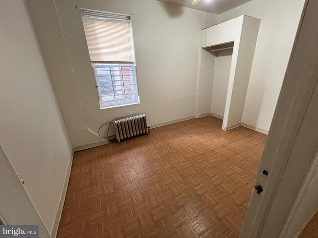 Building Photo - 1709 W Montgomery Ave