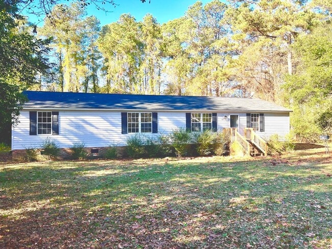 Building Photo - Manufactured Home in the Country
