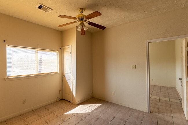 Building Photo - 4720 Yellowstone Blvd