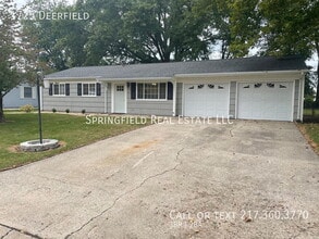 Building Photo - 1725 Deerfield-