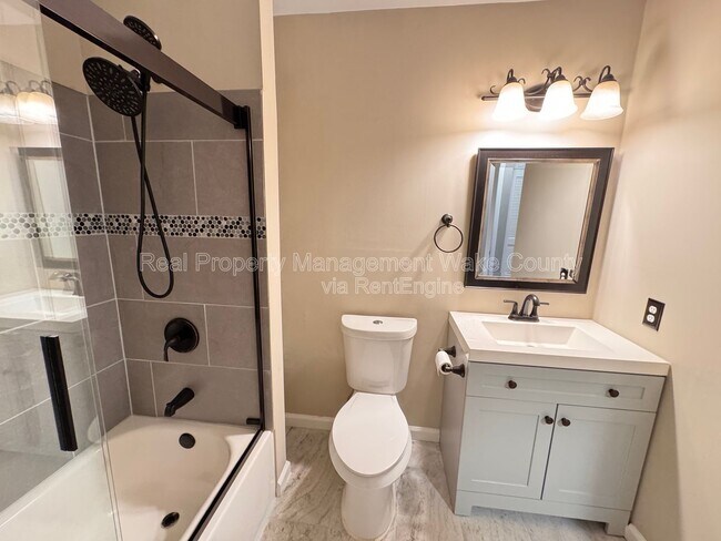 Building Photo - 7001 Norton Ln