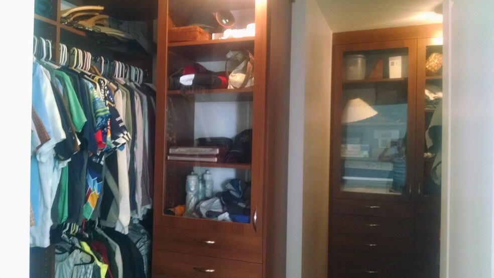 Huge closet - 1650 Fillmore St