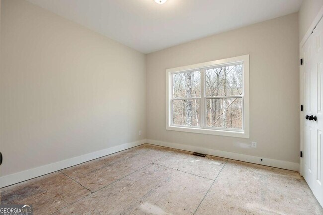 Building Photo - 370 Ansley Dr