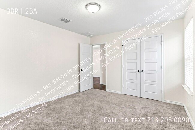 Building Photo - 15521 Selene View