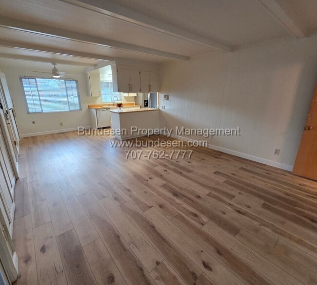 Building Photo - Beautifully updated 2015 Sq. Ft. Ranch-Style Home featuring 4BD/3BA| Brush Creek, Santa Rosa