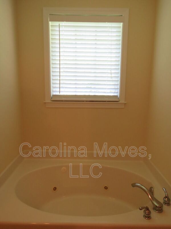 Building Photo - 22 Cunningham Cir