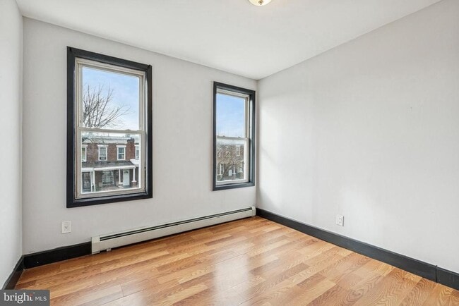 Building Photo - 5221 Linden Heights Ave