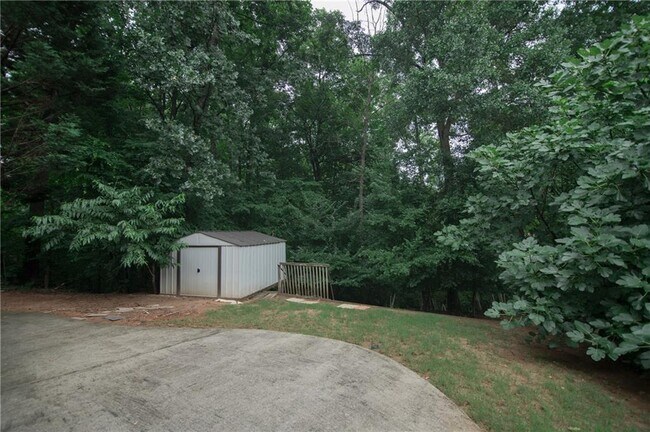 Building Photo - 755 Sheridan Ridge Ct