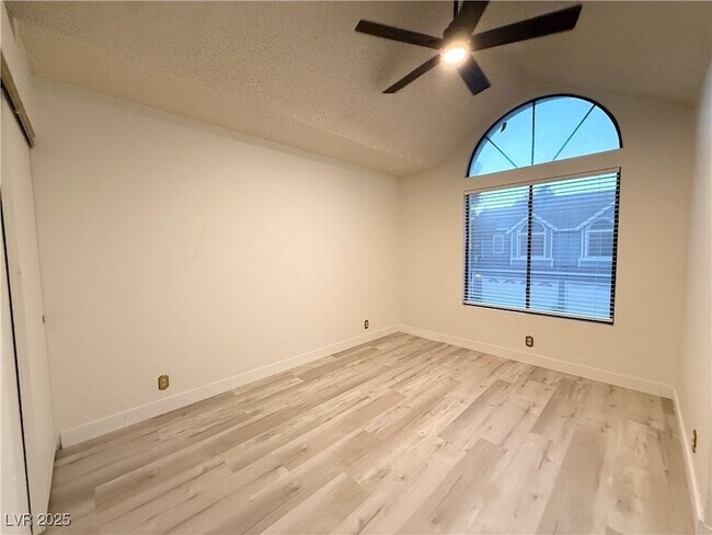 Building Photo - 3228 Tocata Dr