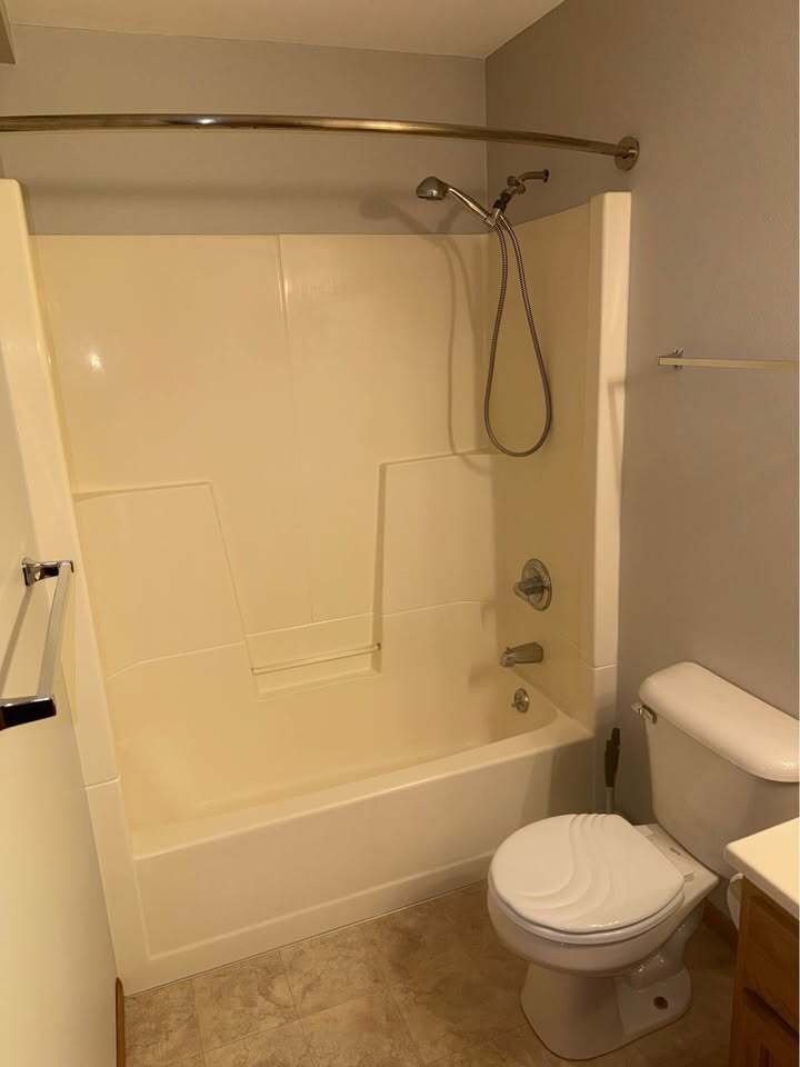 Building Photo - 320 Washington St