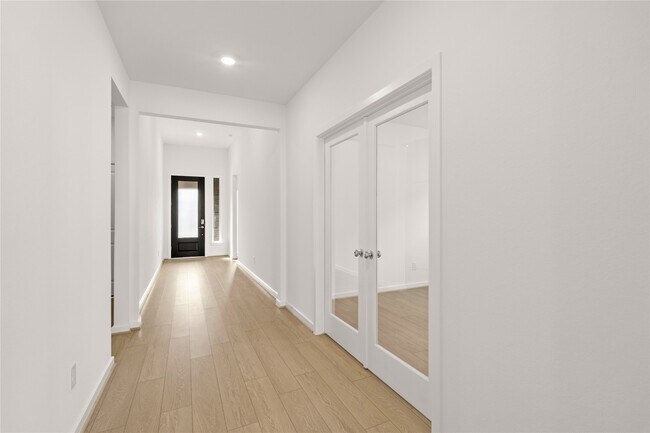 Building Photo - 21918 Wycombe Ter Wy