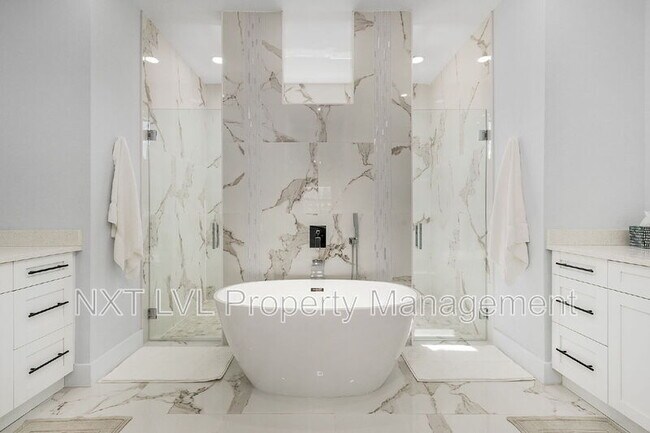 Building Photo - 1925 SW 3rd Terrace