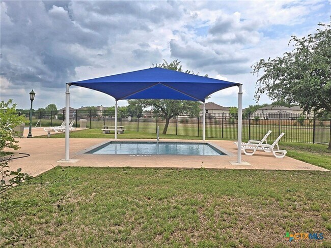 Building Photo - 2539 Fayette Dr