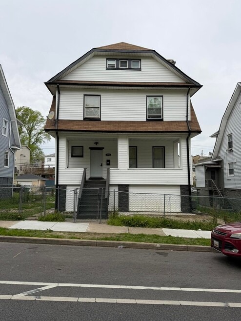 Building Photo - 3412 Gwynns Falls Pkwy